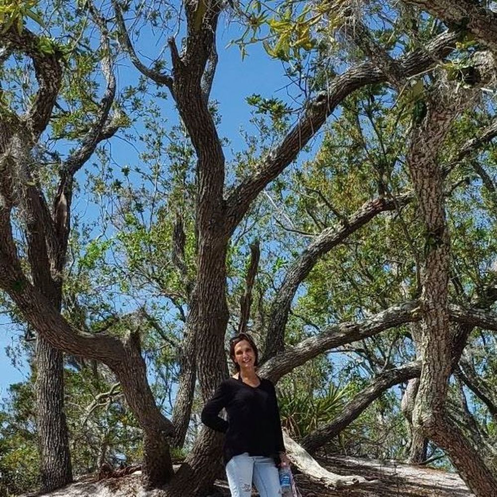 Meet your Posher, Alisa